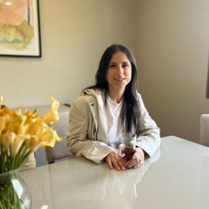 Alejandra Apara Abdala